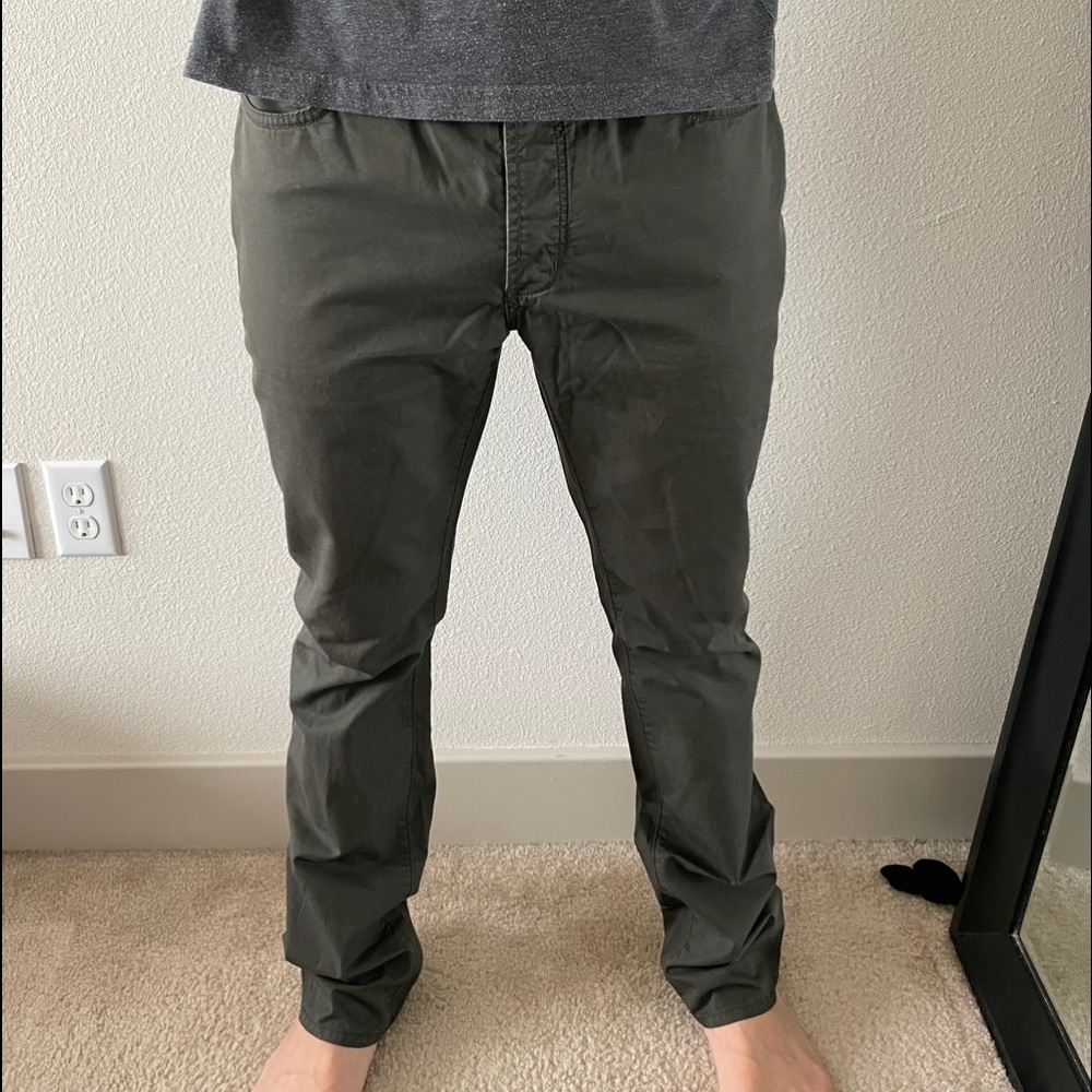 Men’s John Varvatos Chinos